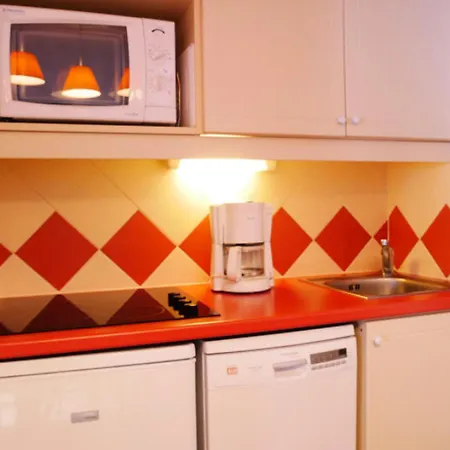 Daire Le De 3 - 2 Pieces Pour 6 Personnes Mae-9734 *